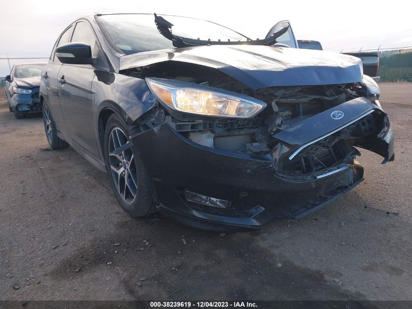 2015 FORD FOCUS SE - 1FADP3K26FL278265