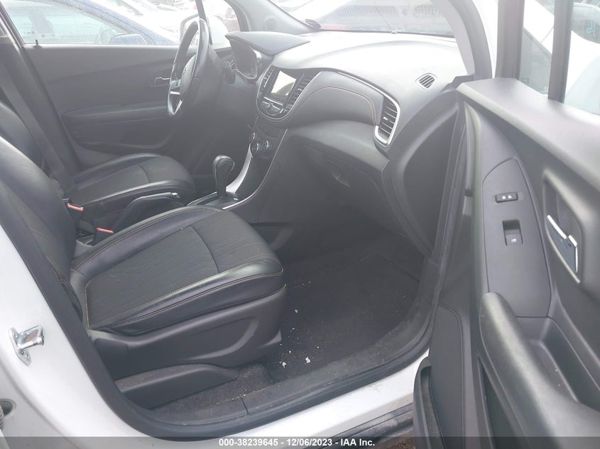 VIN KL7CJLSB3KB797360 2019 CHEVROLET TRAX 1LT