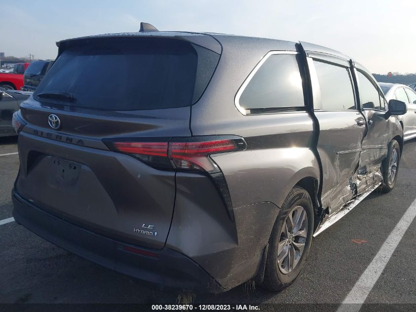 2021 TOYOTA SIENNA LE - 5TDKRKEC8MS032369