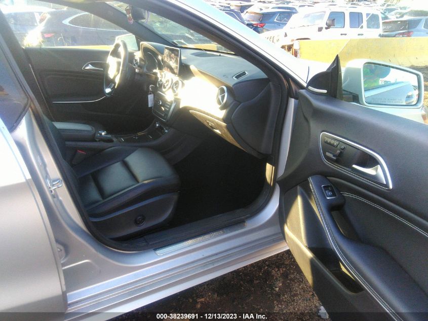 2015 MERCEDES-BENZ CLA 250 - WDDSJ4EB7FN176262