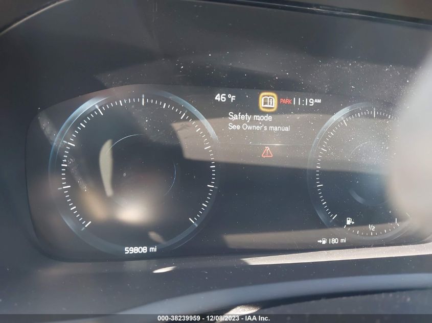 2020 VOLVO XC90 T6 MOMENTUM 7 PASSENGER - YV4A22PKXL1546611