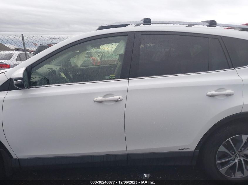 2017 TOYOTA RAV4 HYBRID XLE JTMRJREV0HD142026
