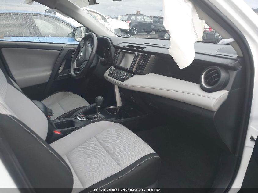 2017 TOYOTA RAV4 HYBRID XLE JTMRJREV0HD142026