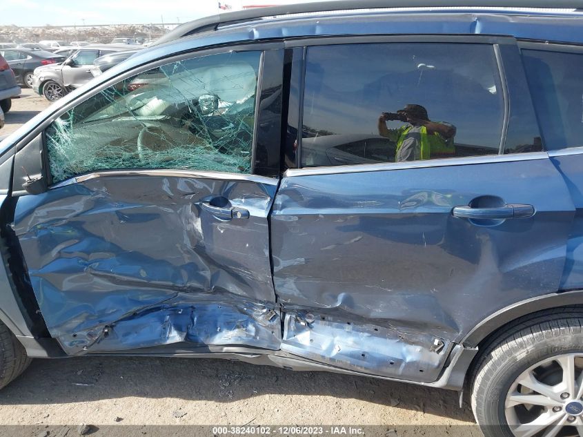 2018 FORD ESCAPE SE - 1FMCU9GD7JUB82994