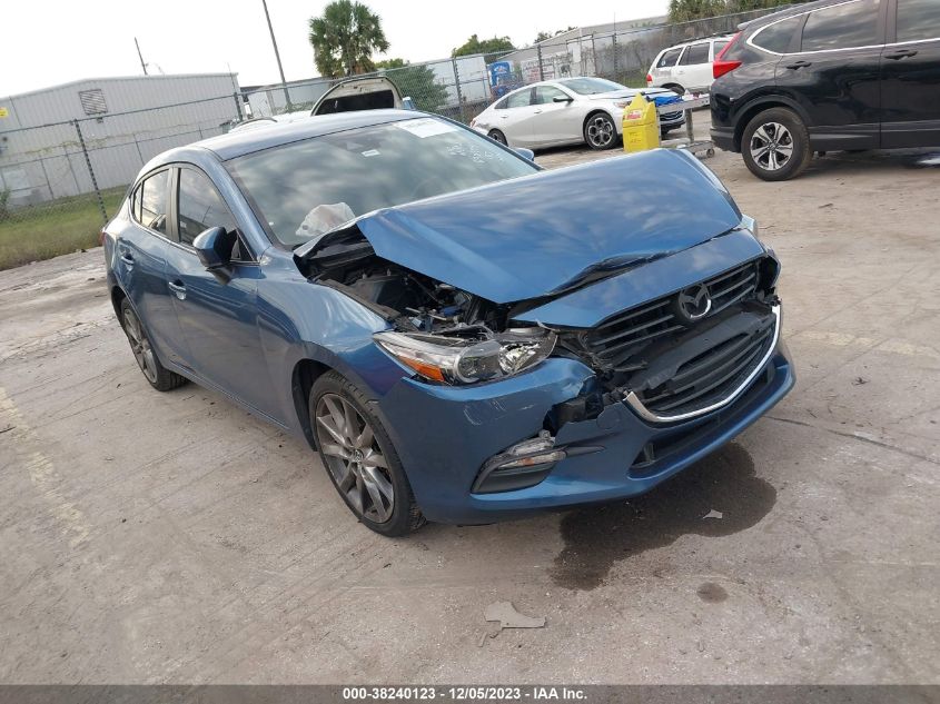 2018 MAZDA MAZDA3 TOURING - 3MZBN1V33JM214656