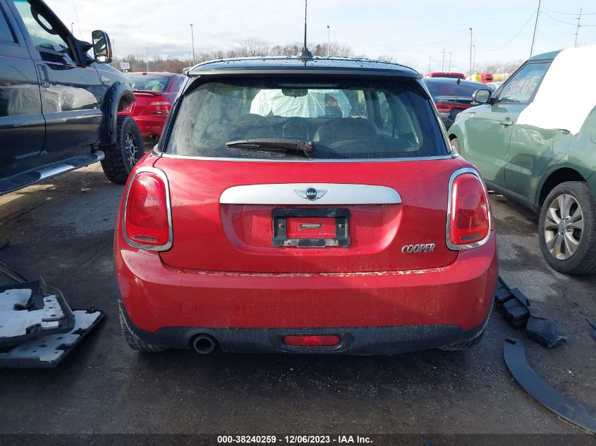 2015 MINI HARDTOP COOPER - WMWXM5C58F3A5869X