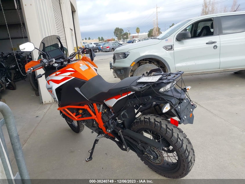 VIN VBKV59408JM988496 2018 KTM 1290 SUPER ADVENTURE R