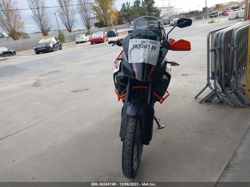 VIN VBKV59408JM988496 2018 KTM 1290 SUPER ADVENTURE R
