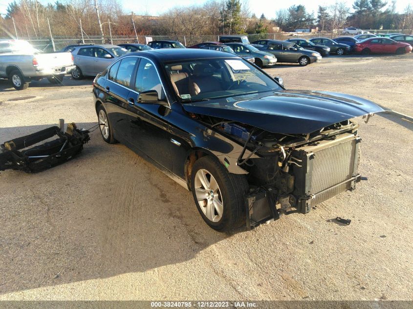 2013 BMW 528I XDRIVE - WBAXH5C50DD113695