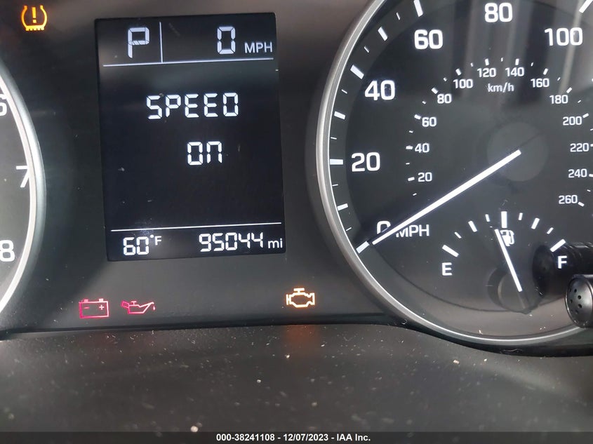 VIN 5NPD74LF5HH110299 2017 HYUNDAI ELANTRA SE