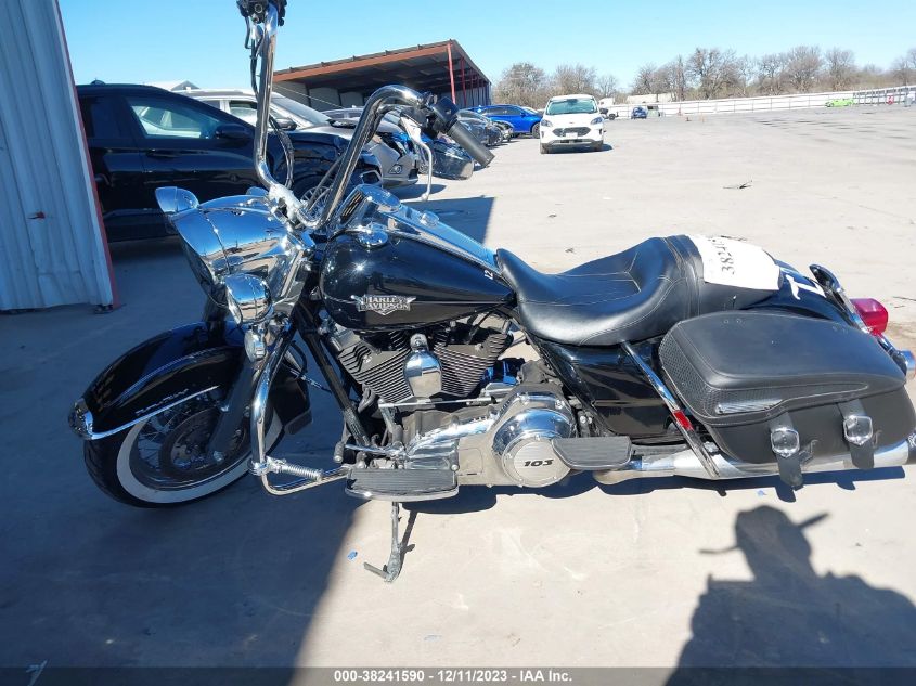 2012 HARLEY-DAVIDSON FLHRC ROAD KING CLASSIC 1HD1FRM17CB606798