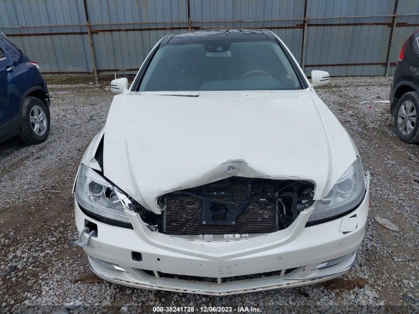 2013 MERCEDES-BENZ S 550 4MATIC WDDNG9EBXDA536394