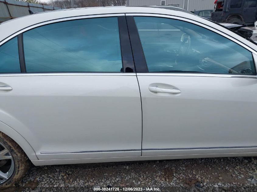 2013 MERCEDES-BENZ S 550 4MATIC WDDNG9EBXDA536394