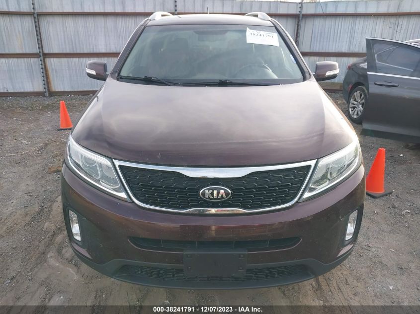 2015 KIA SORENTO LX - 5XYKT3A6XFG641423