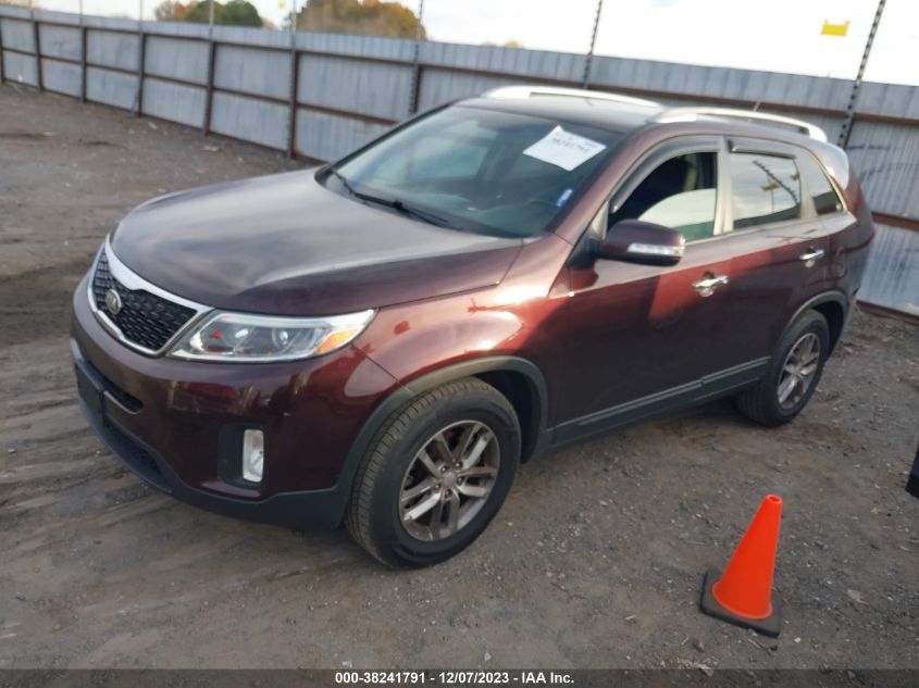 2015 KIA SORENTO LX - 5XYKT3A6XFG641423