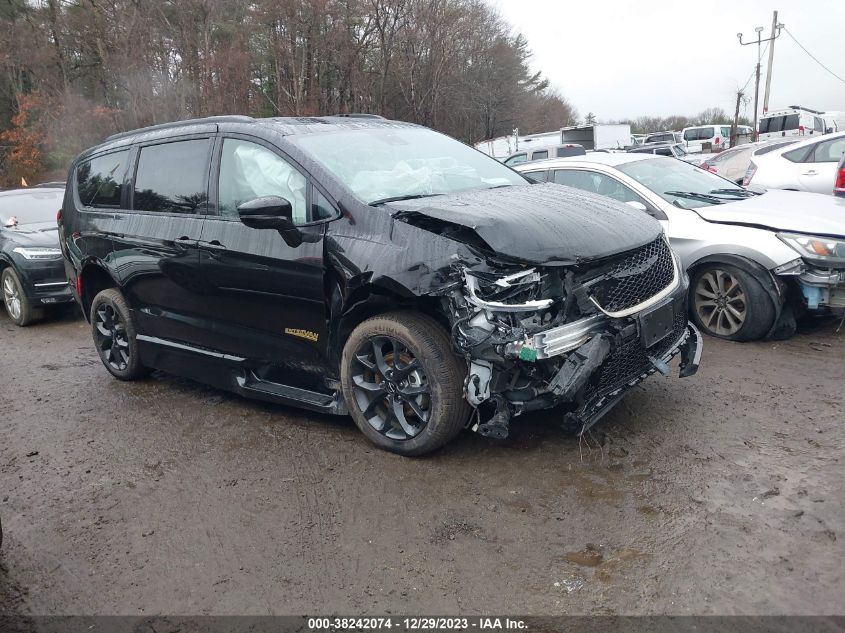 2022 CHRYSLER PACIFICA TOURING L - 2C4RC1BG1NR211770