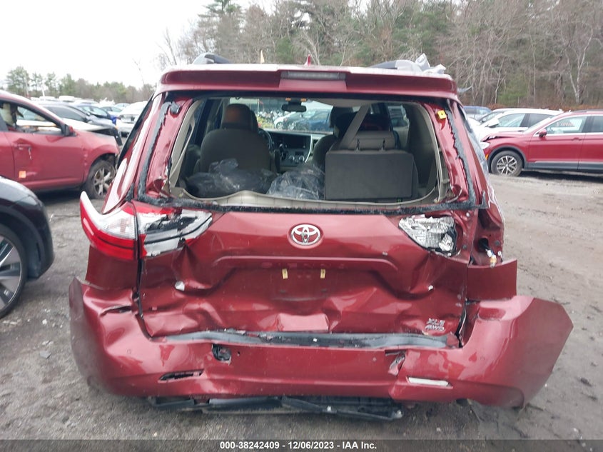 VIN 5TDDZ3DC1LS231648 2020 TOYOTA SIENNA XLE PREMIUM