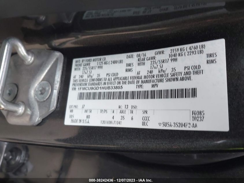 2017 FORD ESCAPE SE - 1FMCU9GD1HUB33865