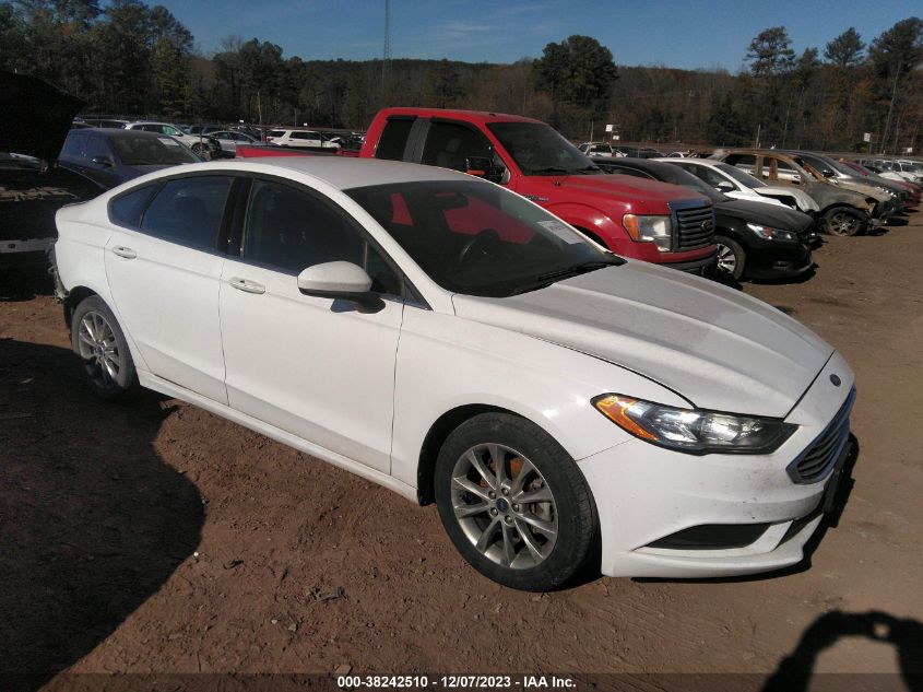 2017 FORD FUSION SE - 3FA6POH77HR168436