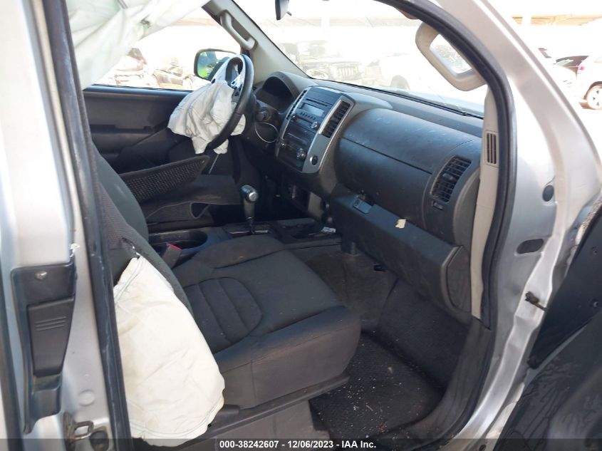 2015 NISSAN FRONTIER S/SV-I4 - 1N6BD0CT9FN737953