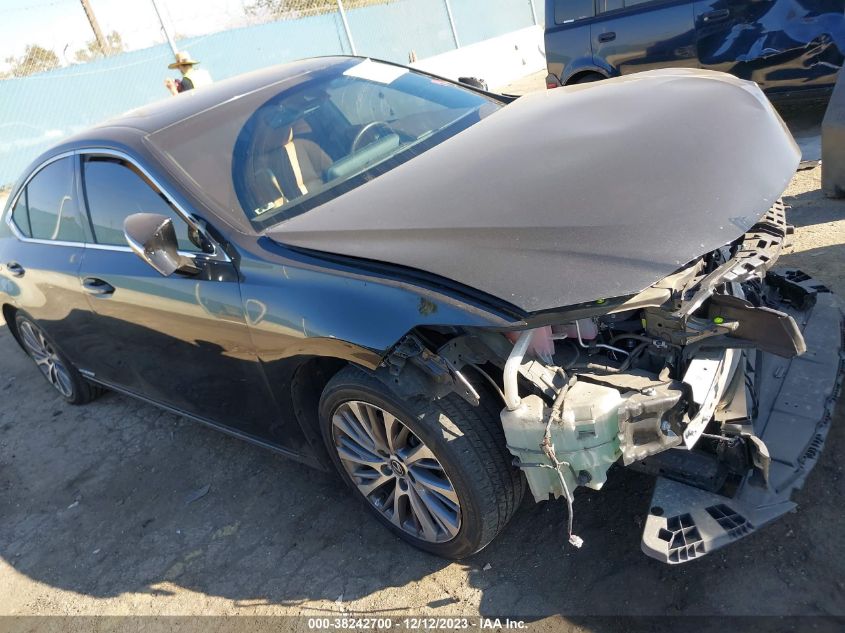 58ADA1C10MU011947 LEXUS ES 300H 300H 2021