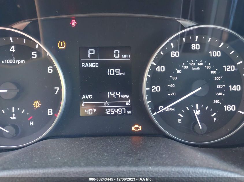 2017 HYUNDAI ELANTRA SE - 5NPD74LF1HH125950