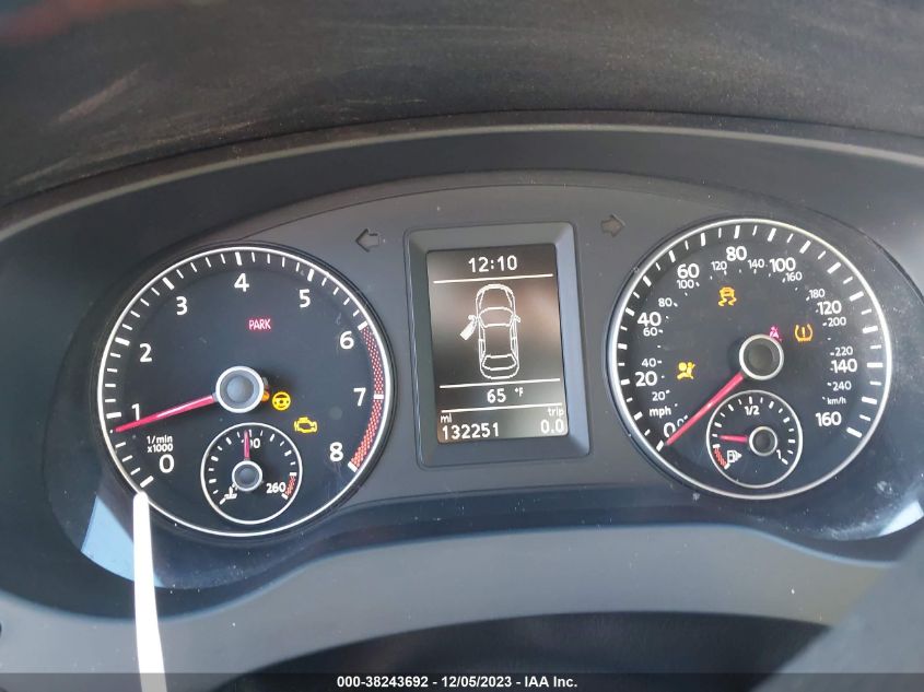 2013 VOLKSWAGEN GLI AUTOBAHN W/NAV 3VW567AJ0DM273072