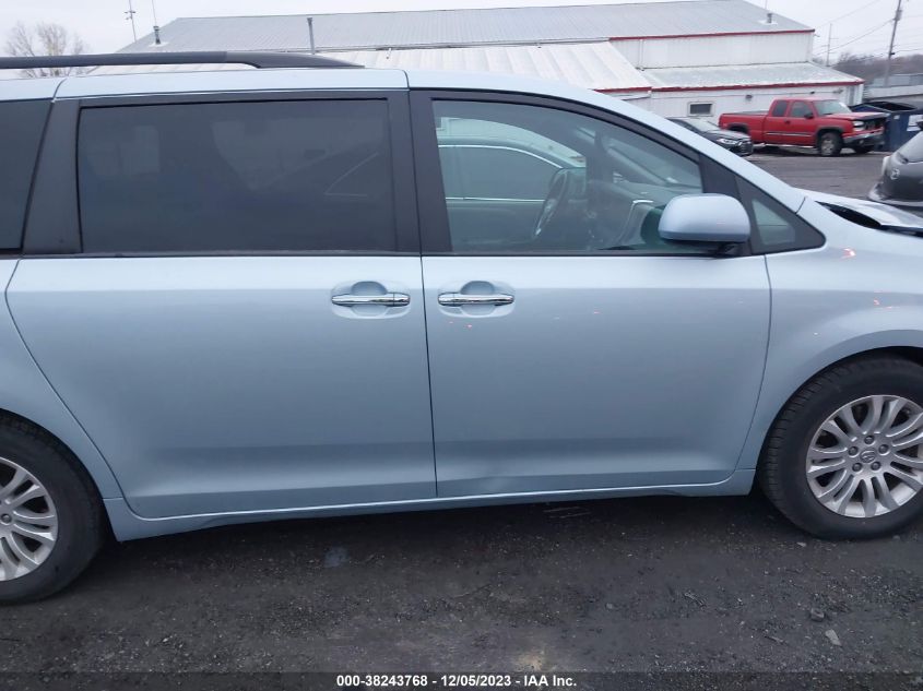 5TDYK3DC9GS702330 2016 TOYOTA SIENNA, photo no. 13