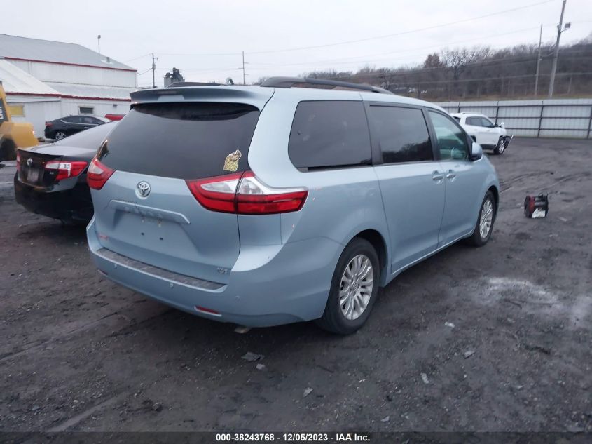 5TDYK3DC9GS702330 2016 TOYOTA SIENNA, photo no. 4