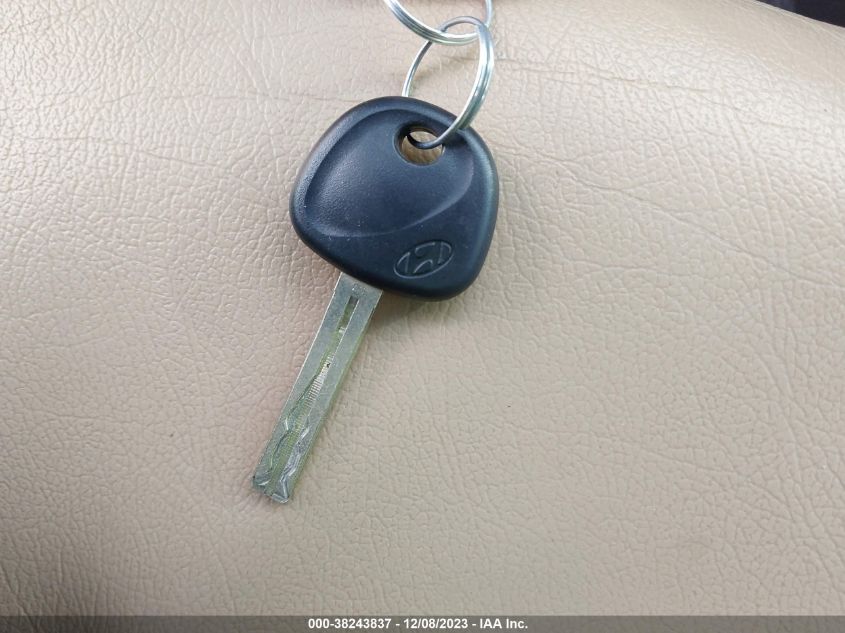 2013 HYUNDAI SONATA GLS - 5NPEB4AC0DH516514
