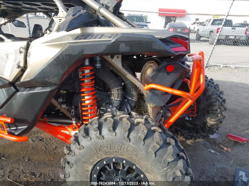 2022 CAN-AM MAVERICK X3 MAX X MR TURBO RR 3JBVAAV49NE000052