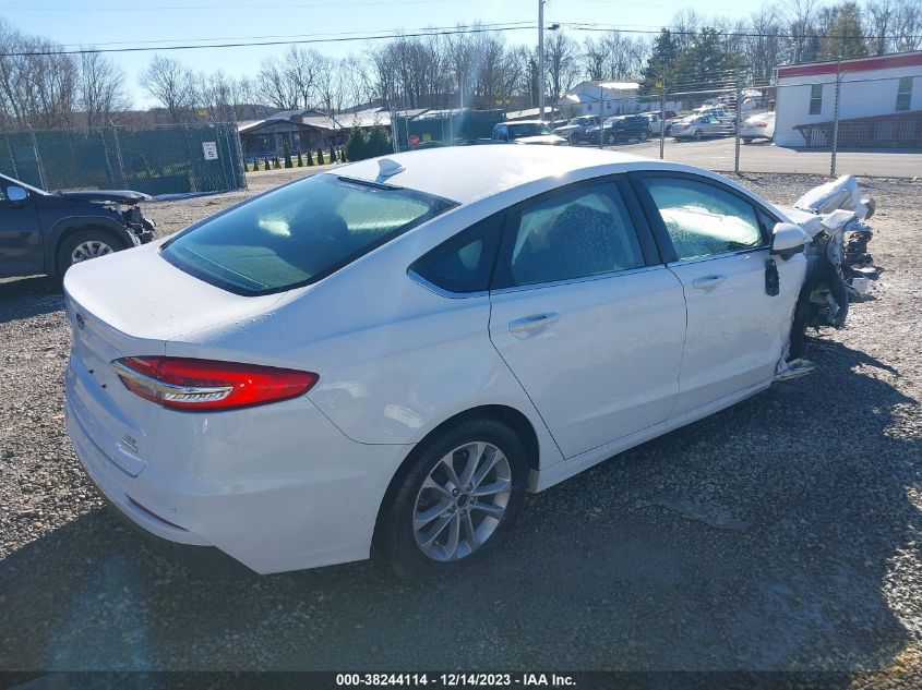 2020 FORD FUSION SE - 3FA6P0HD7LR226835