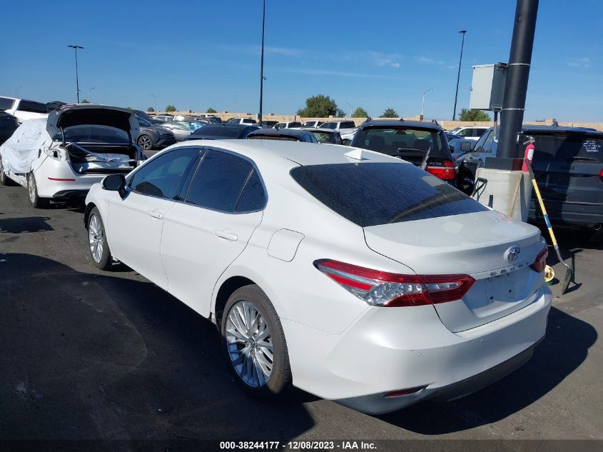 2018 TOYOTA CAMRY XLE - 4T1B11HK5JU019473