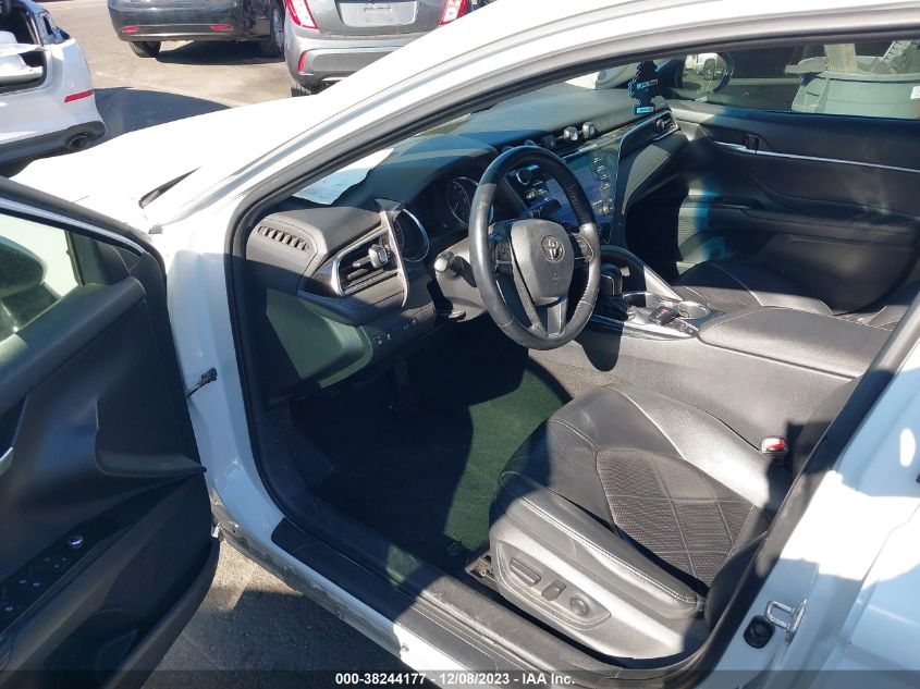 2018 TOYOTA CAMRY XLE - 4T1B11HK5JU019473
