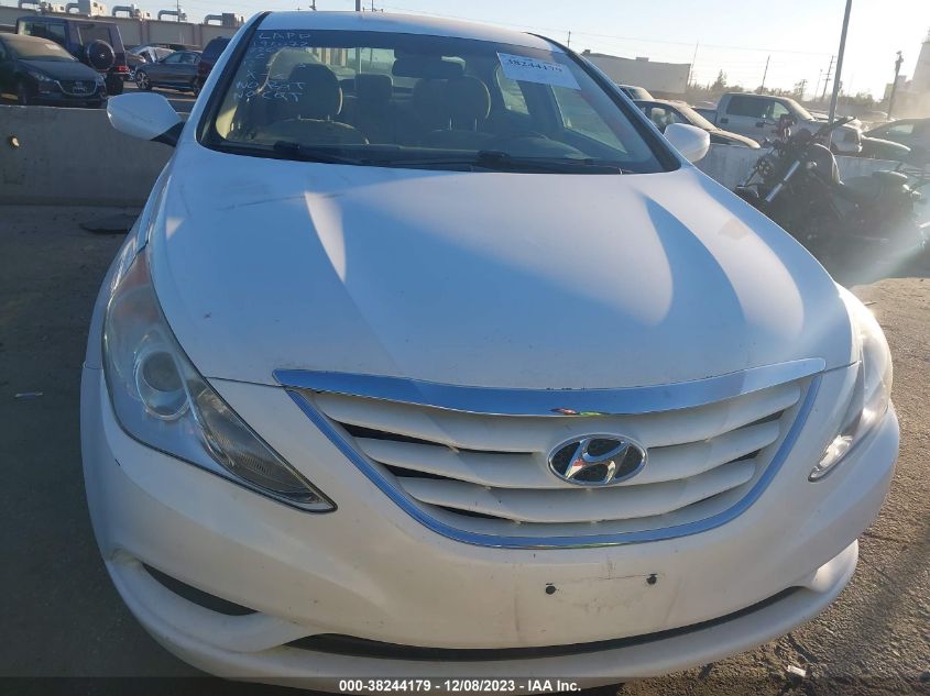 2013 HYUNDAI SONATA GLS - 5NPEB4ACXDH679686