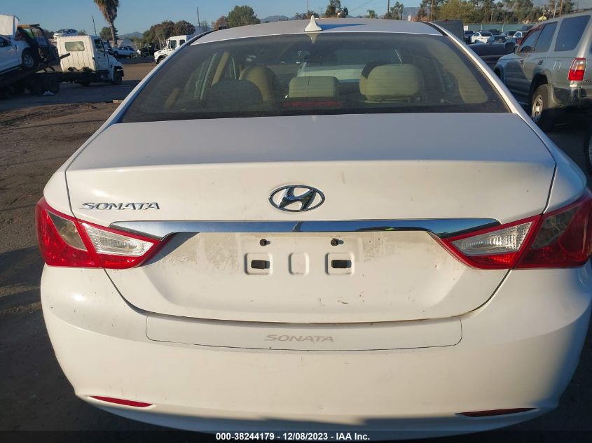 2013 HYUNDAI SONATA GLS - 5NPEB4ACXDH679686