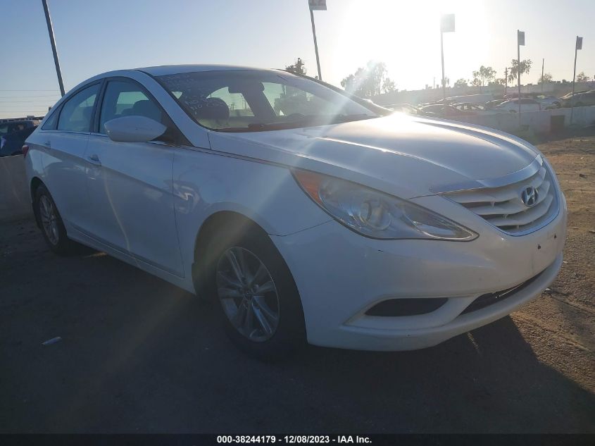 2013 HYUNDAI SONATA GLS - 5NPEB4ACXDH679686