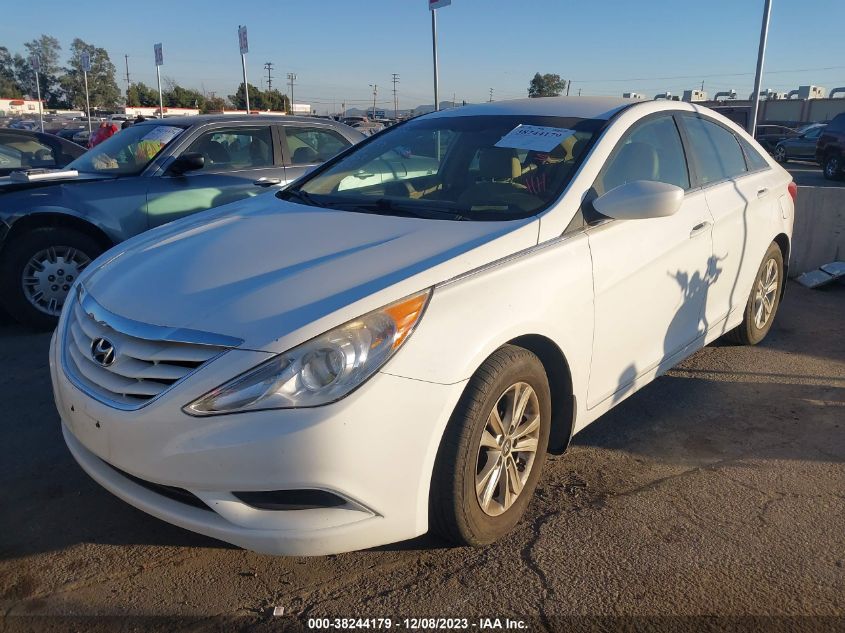 2013 HYUNDAI SONATA GLS - 5NPEB4ACXDH679686