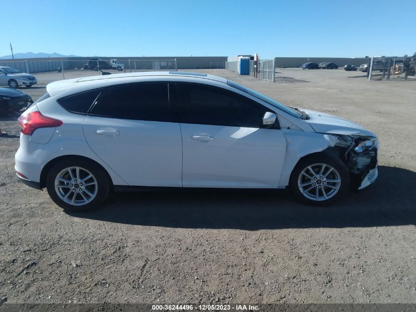 2015 FORD FOCUS SE - 1FADP3K24FL325891