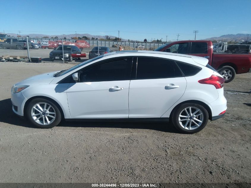 2015 FORD FOCUS SE - 1FADP3K24FL325891