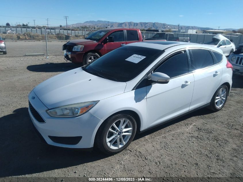 2015 FORD FOCUS SE - 1FADP3K24FL325891