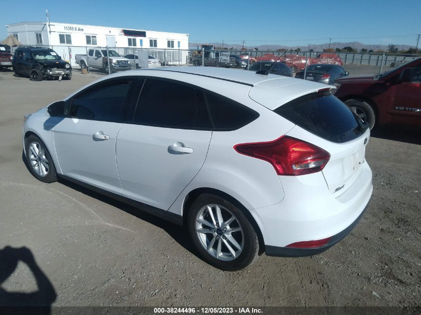 2015 FORD FOCUS SE - 1FADP3K24FL325891