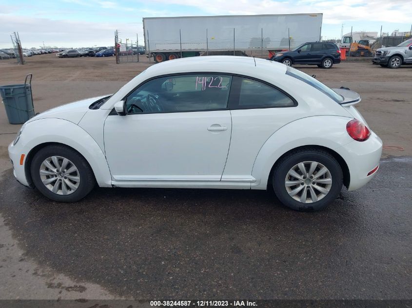 3VWFD7AT2KM711597 Volkswagen Beetle 2.0T FINAL EDITION SE/2.0T FINAL EDITION SEL/2.0T S 14