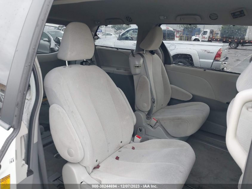 2014 TOYOTA SIENNA LE V6 8 PASSENGER - 5TDKK3DC3ES451095