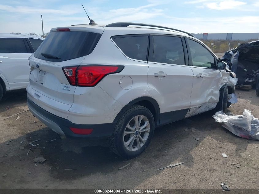 2019 FORD ESCAPE SEL - 1FMCU0HD3KUC31359