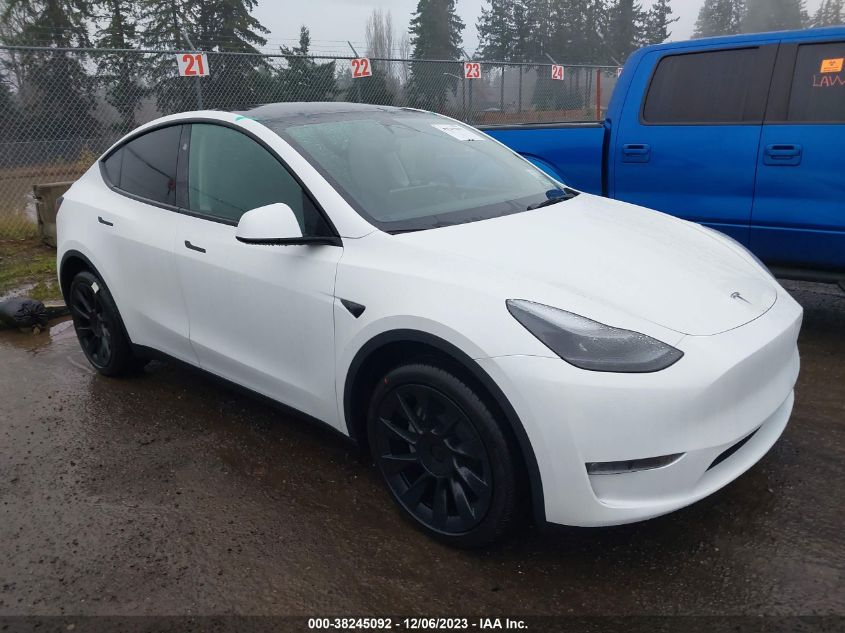 2023 TESLA MODEL Y - 7SAYGDEE0PF921580