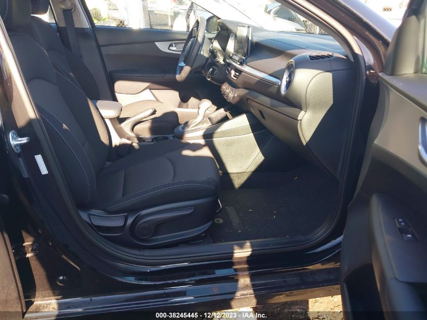 2023 KIA FORTE LX/LXS - 3KPF24AD5PE641708