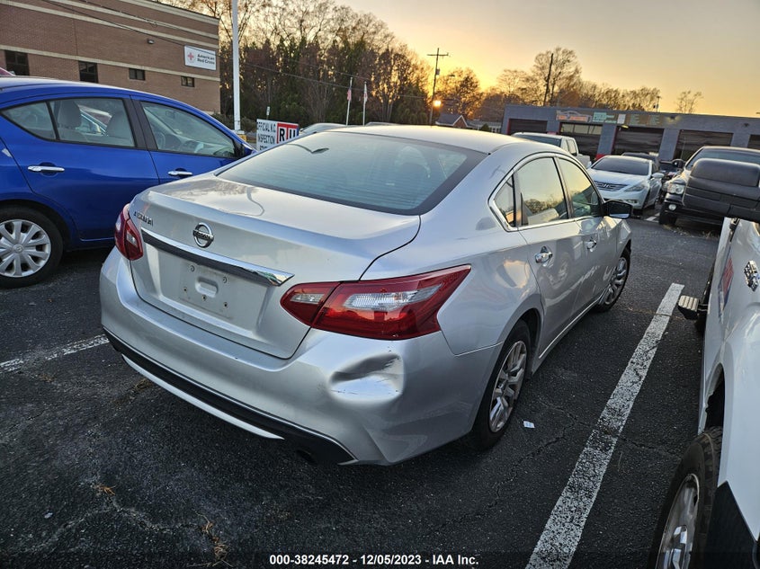 VIN 1N4AL3APXJC261876 2018 NISSAN ALTIMA