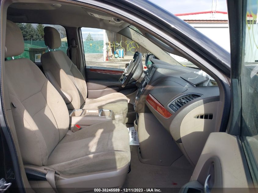 2014 CHRYSLER TOWN  COUNTRY TOURING 2C4RC1BG3ER460586