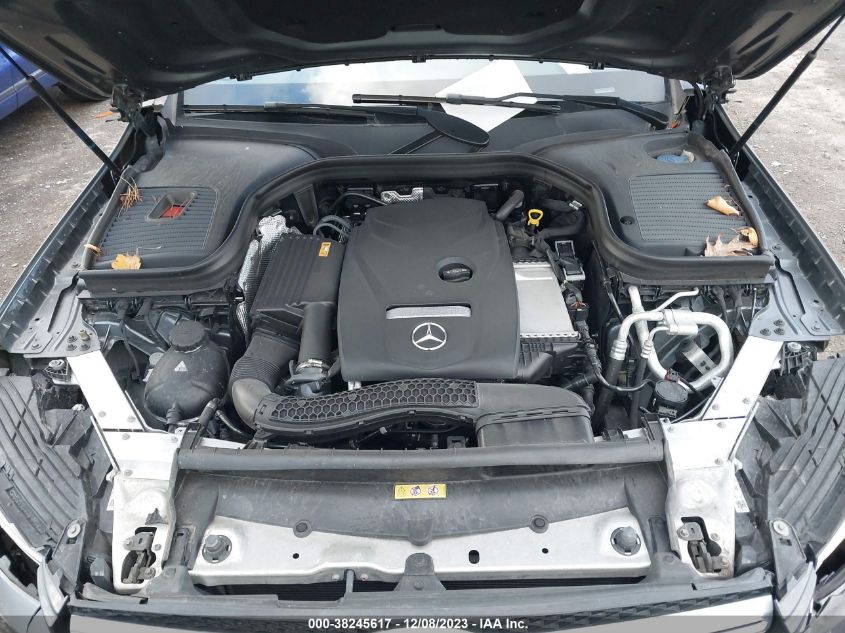 2018 MERCEDES-BENZ GLC WDC0G4KB9JV013944